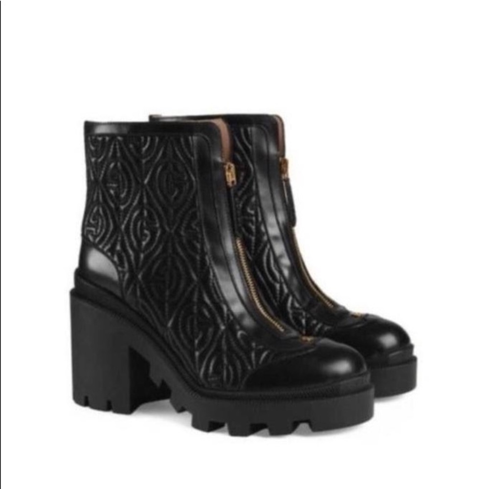GUCCI
Calfskin Nappa Rhombus Quilted Trip Ankle Boots